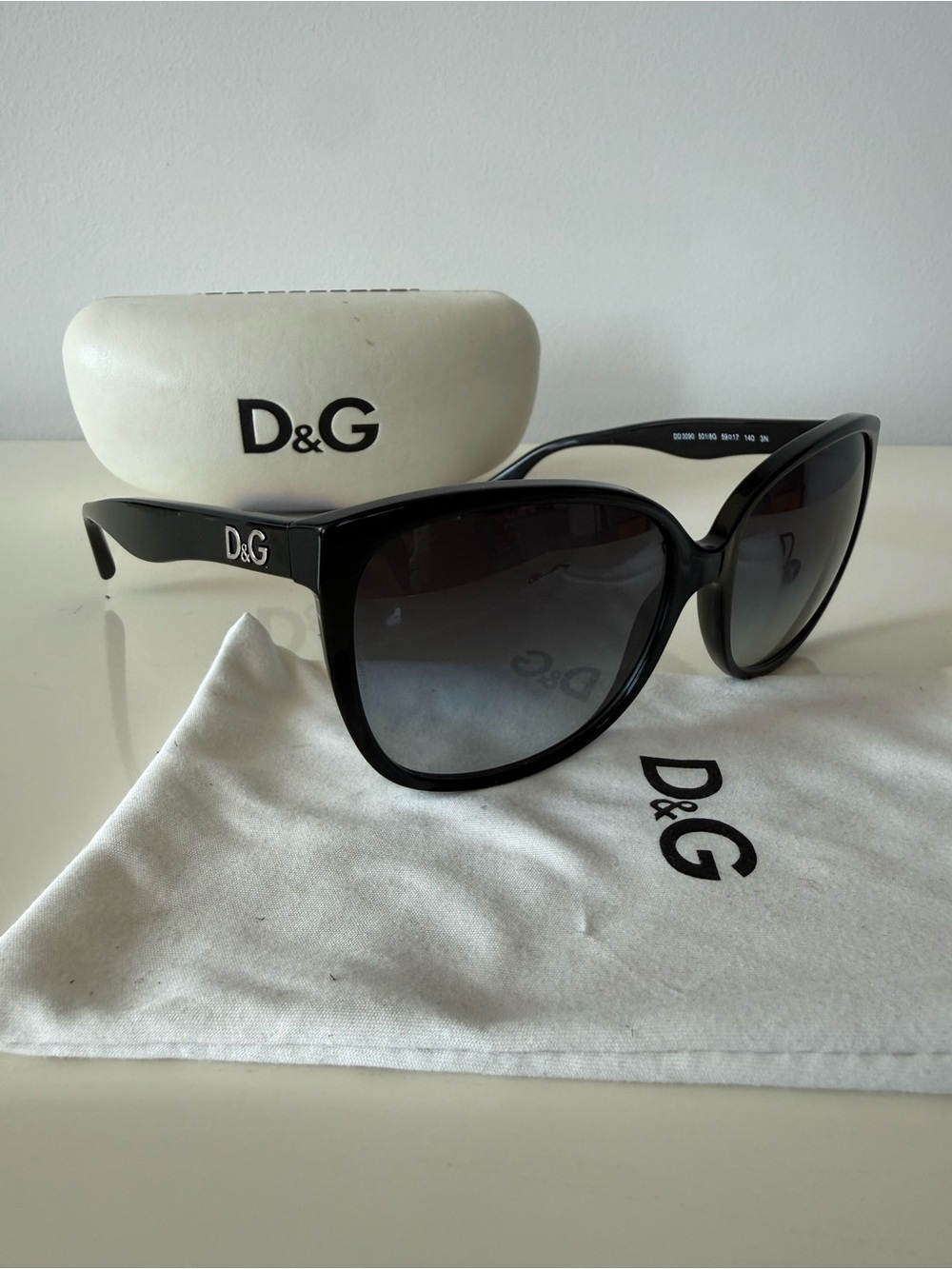 Dolce & Gabbana D&G Women's DD3090 Butterfly Sunglasses - black gradient